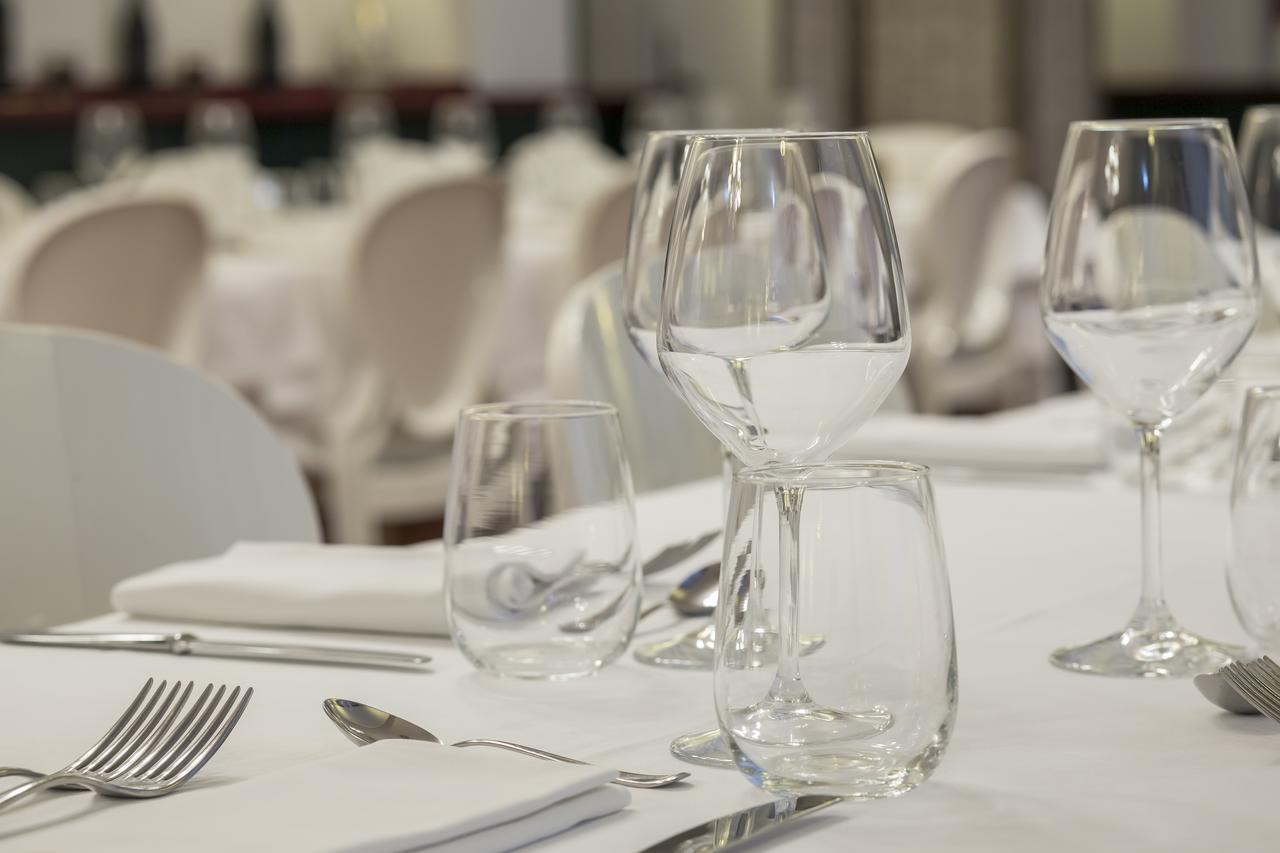 רגוזה Hotel Montreal מראה חיצוני תמונה