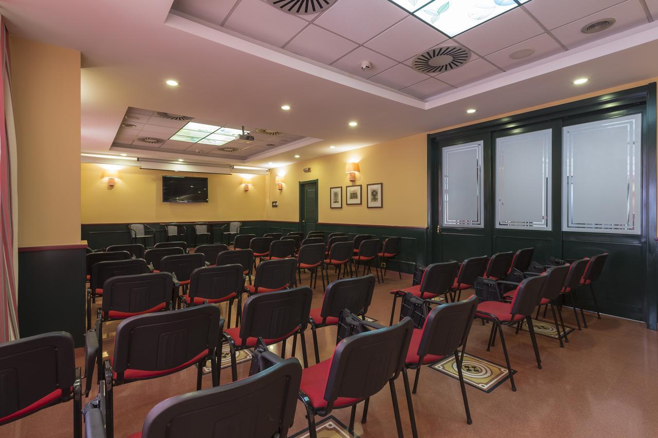 רגוזה Hotel Montreal מראה חיצוני תמונה